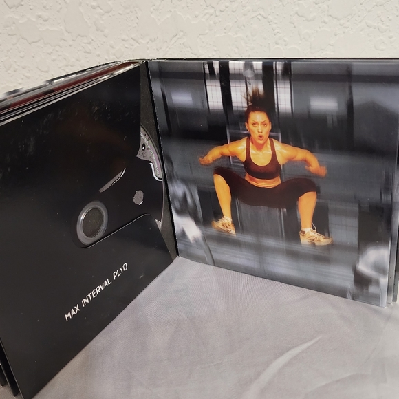 Insanity Beach Body Full 9 DVD Set - Picture 10 of 12